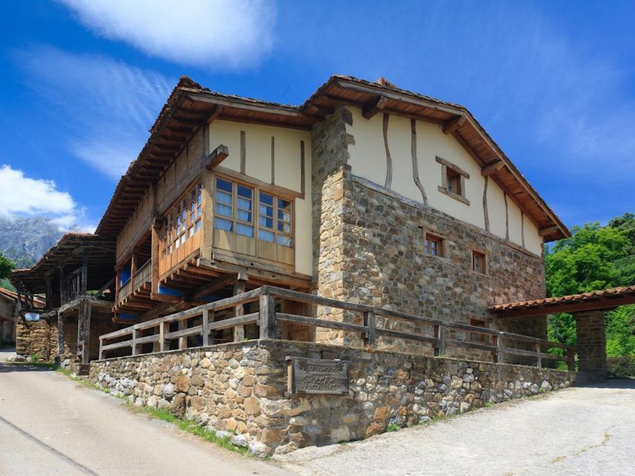 La Yosa De Arguebanes Villa Екстериор снимка